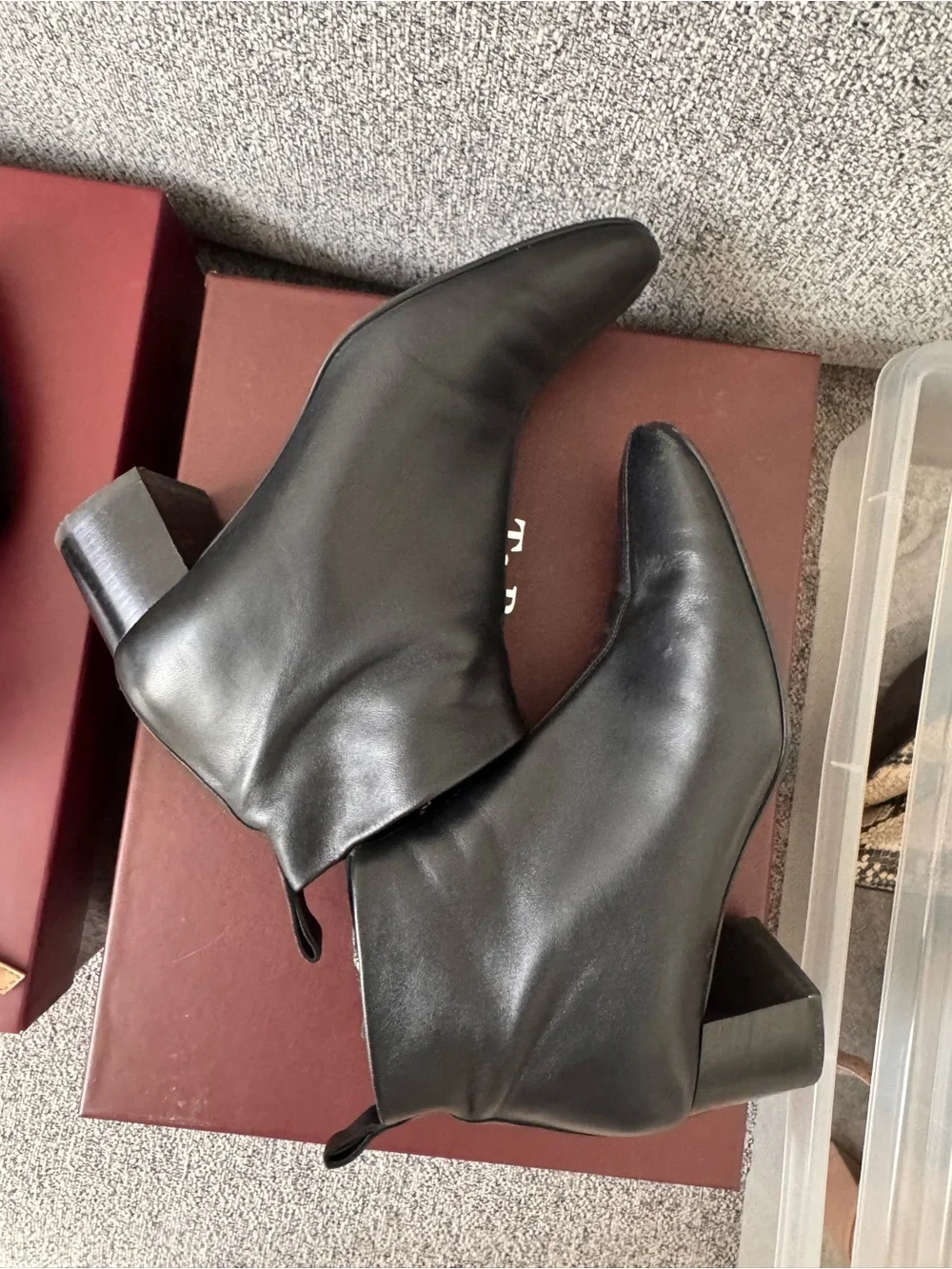 EVERLANE Black Leather Ankle Boots Block Heel Size 8